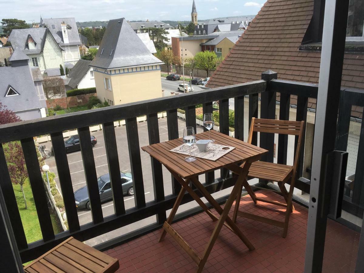 L'Atelier Des Planches Leilighet Deauville Eksteriør bilde
