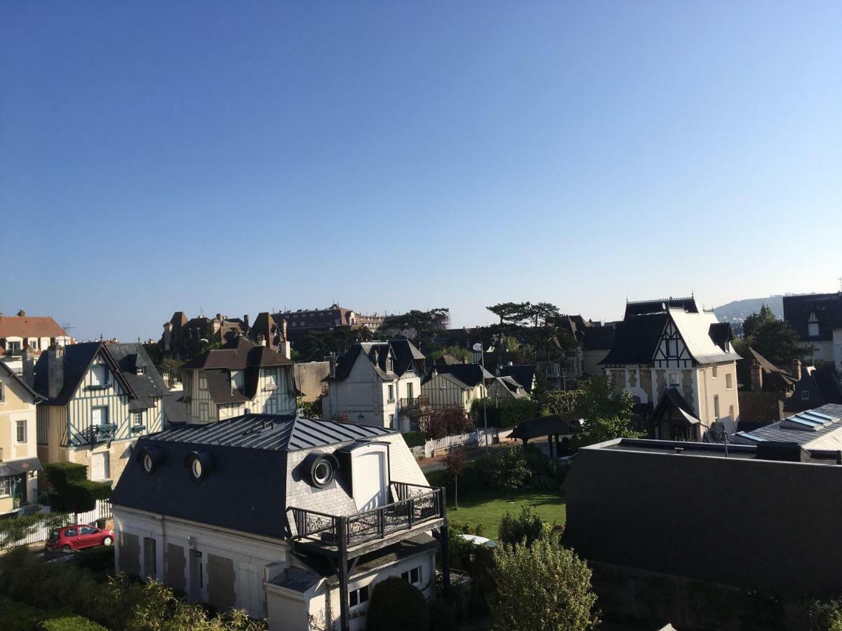 L'Atelier Des Planches Leilighet Deauville Eksteriør bilde