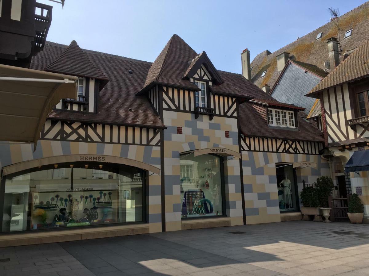 L'Atelier Des Planches Leilighet Deauville Eksteriør bilde